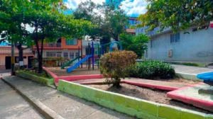 mejoramiento del parque barrio asprovi ibague igniko
